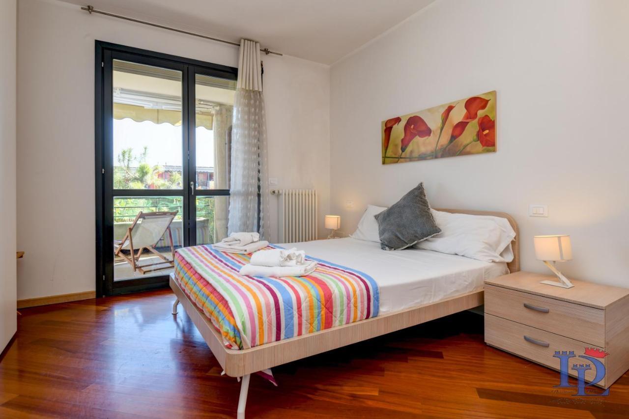 Desenzanoloft Official Partner Marriott Homes & Villas -Butterfly And 5 Pools Family Apartment Ντεζεντσάνο ντελ Γκάρντα Εξωτερικό φωτογραφία