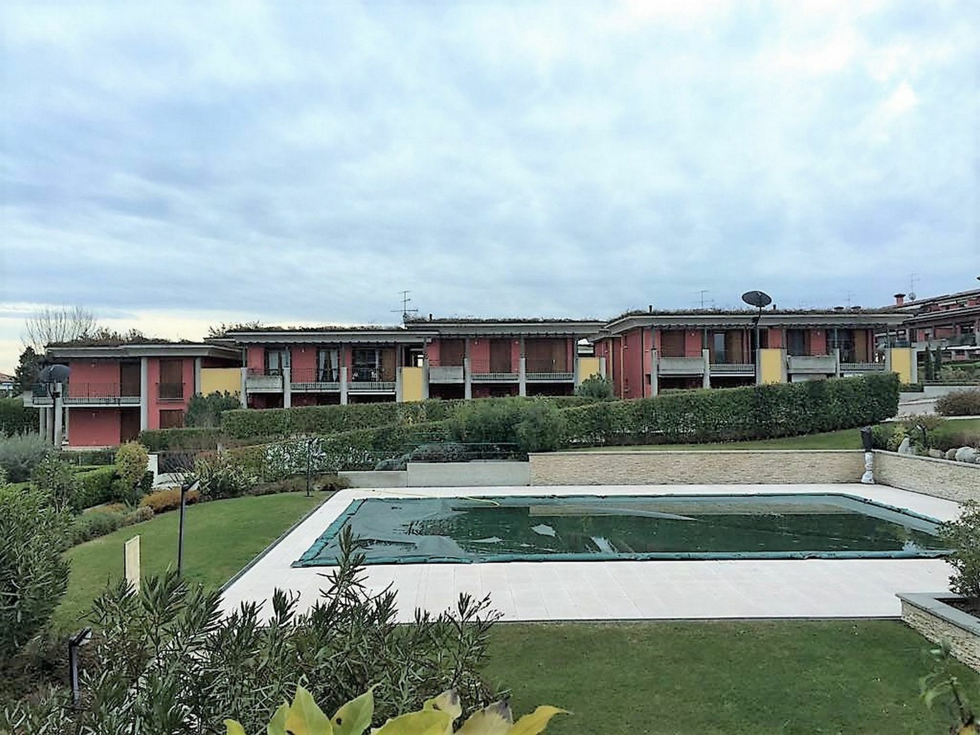 Desenzanoloft Official Partner Marriott Homes & Villas -Butterfly And 5 Pools Family Apartment Ντεζεντσάνο ντελ Γκάρντα Εξωτερικό φωτογραφία